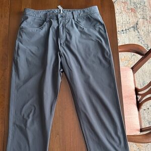 Vuori Men's Charcoal Chinos